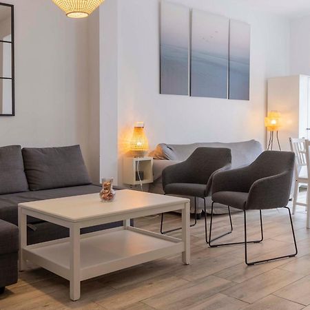 Apartamentos Los Remedios Sevilla Exteriér fotografie