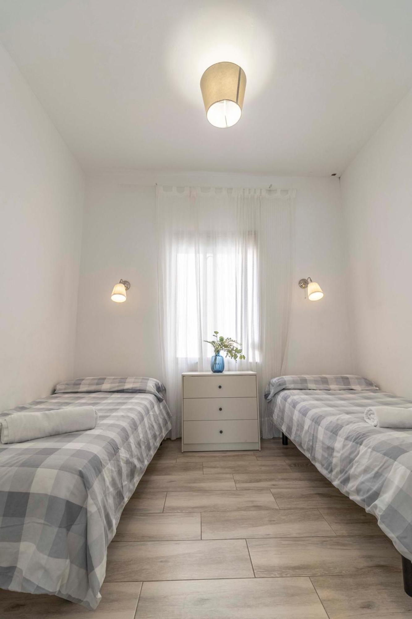 Apartamentos Los Remedios Sevilla Exteriér fotografie