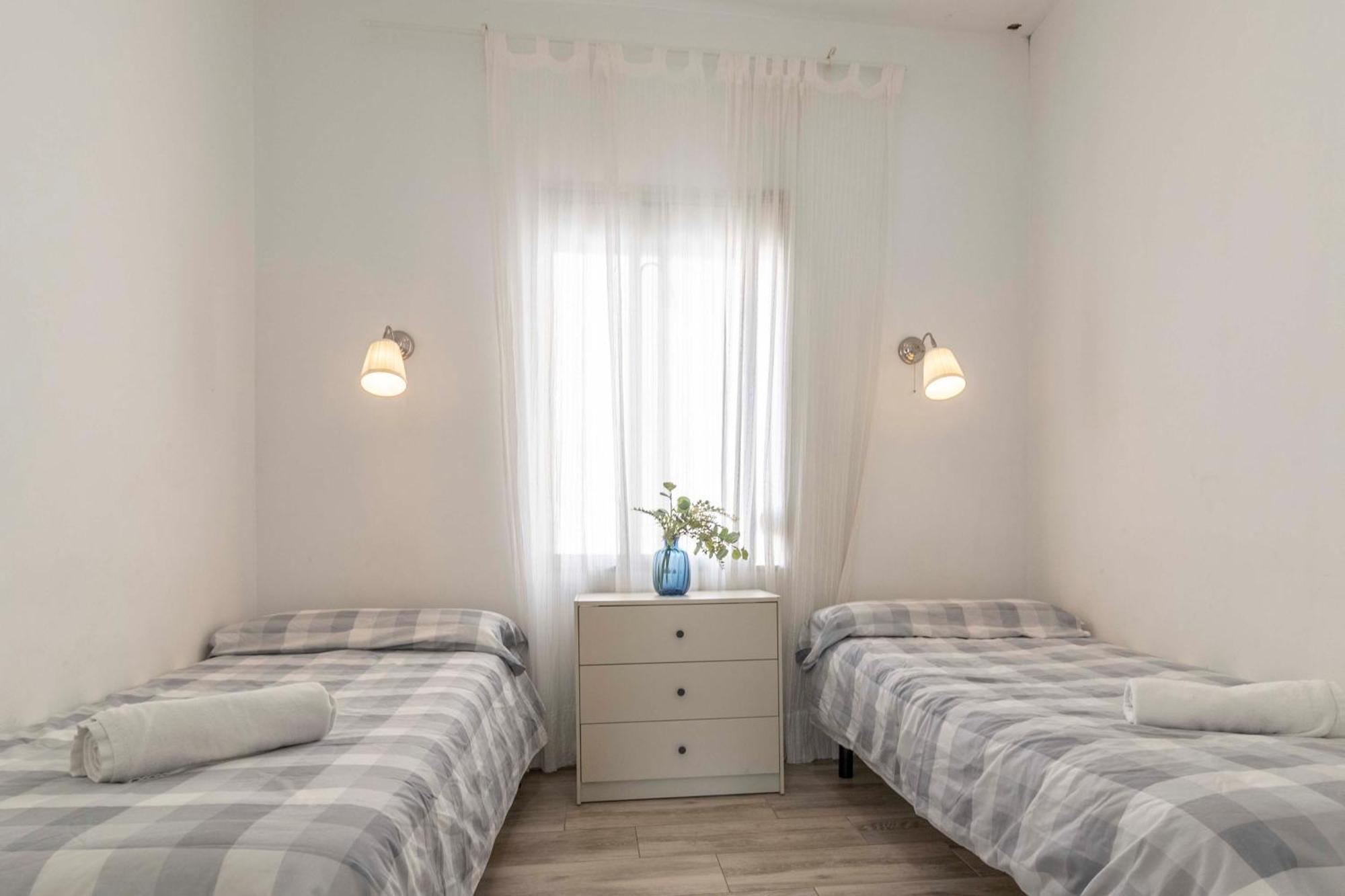 Apartamentos Los Remedios Sevilla Exteriér fotografie